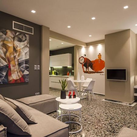 Ma Maison Nο 1, Penthouse, Acropolis And Lycabettus View, Ultra High Speed Internet 300 Mbps, 15' To Acropolis By Metro, 1' From Metro Station Ateny Zewnętrze zdjęcie