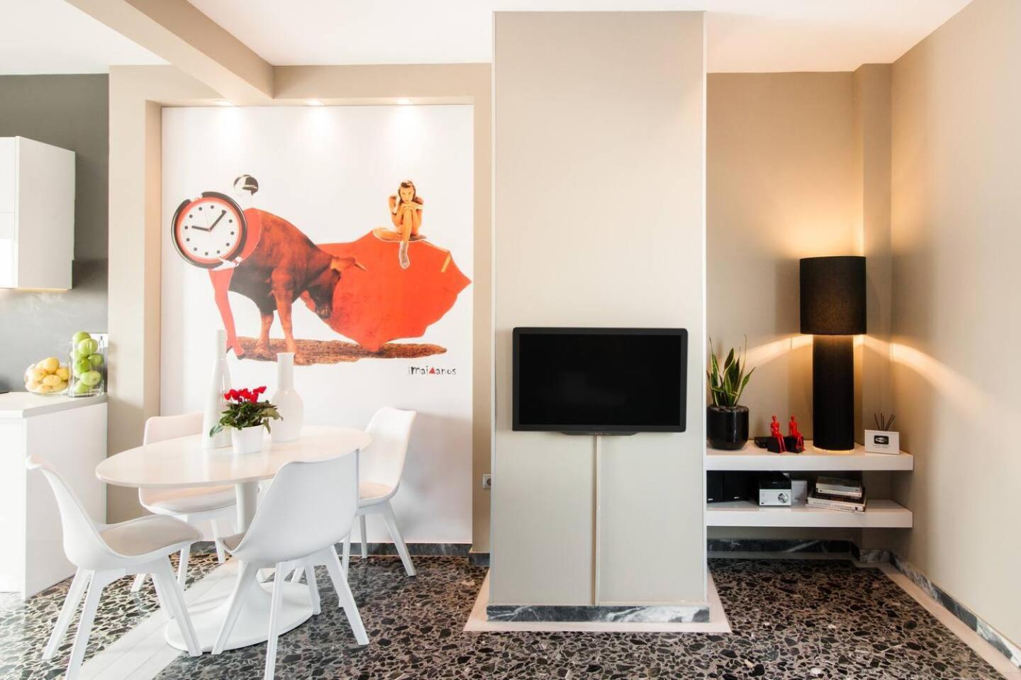 Ma Maison Nο 1, Penthouse, Acropolis And Lycabettus View, Ultra High Speed Internet 300 Mbps, 15' To Acropolis By Metro, 1' From Metro Station Ateny Zewnętrze zdjęcie