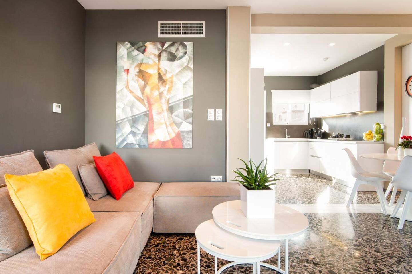 Ma Maison Nο 1, Penthouse, Acropolis And Lycabettus View, Ultra High Speed Internet 300 Mbps, 15' To Acropolis By Metro, 1' From Metro Station Ateny Zewnętrze zdjęcie